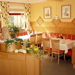 Mini-hôtel Restaurant Goerg 3*